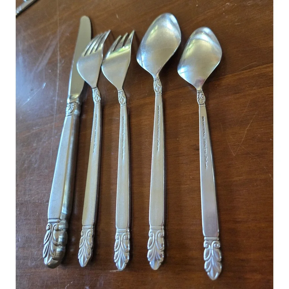 International Stainless Norse Flatware 5 Piece Place Setting Mid Mod Silverware